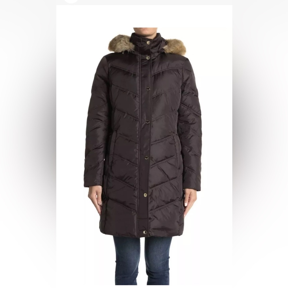 Michael Kors Missy 3/4 Down Faux Fur Hooded Quilted Jacket - Picture 4 of 12